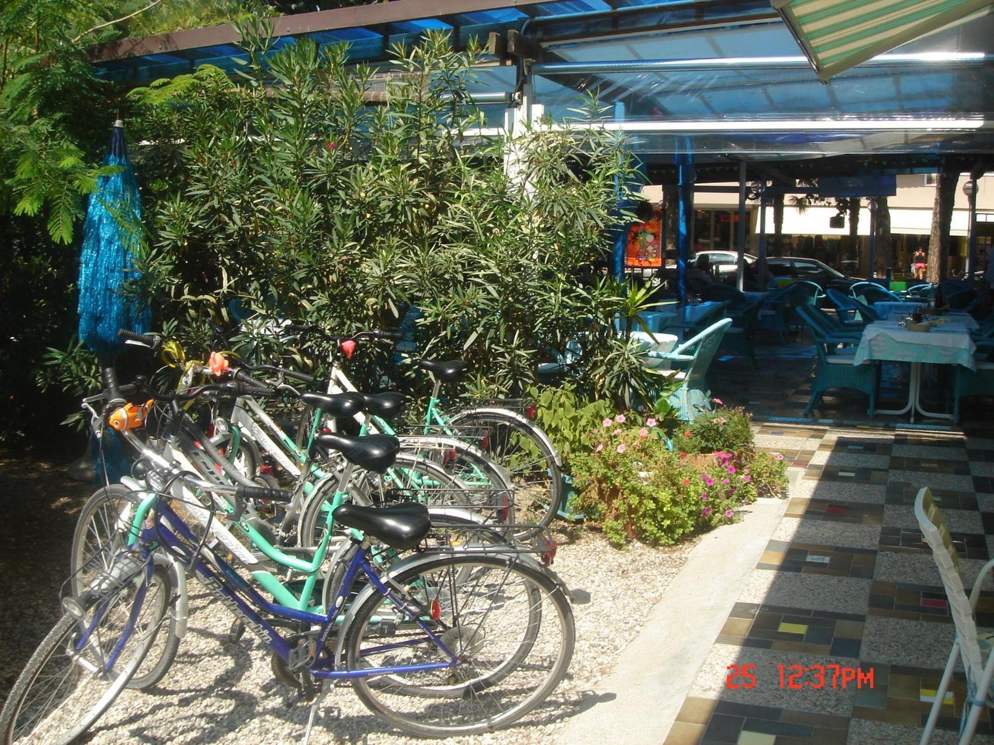 Hotel Da Giovanna Lignano Sabbiadoro Bagian luar foto